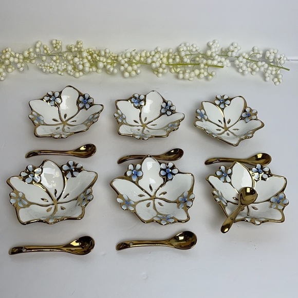 Dream Collection Dessert/Appetizer Oyster Dish with Spoons Set 6 - Picture 5 of 16